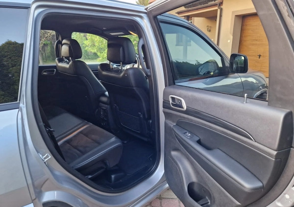 Jeep Grand Cherokee cena 139900 przebieg: 72400, rok produkcji 2020 z Drzewica małe 67